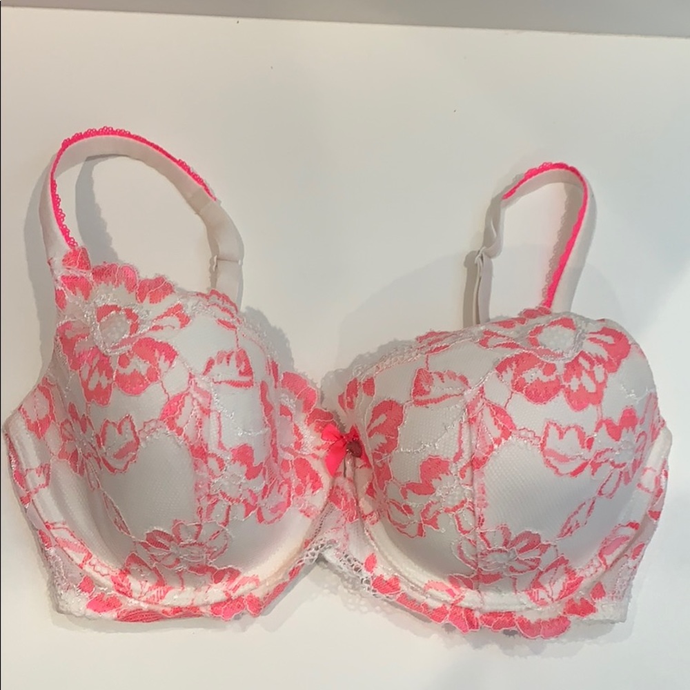 Body By Victoria Lined Demi Bra 32DDD